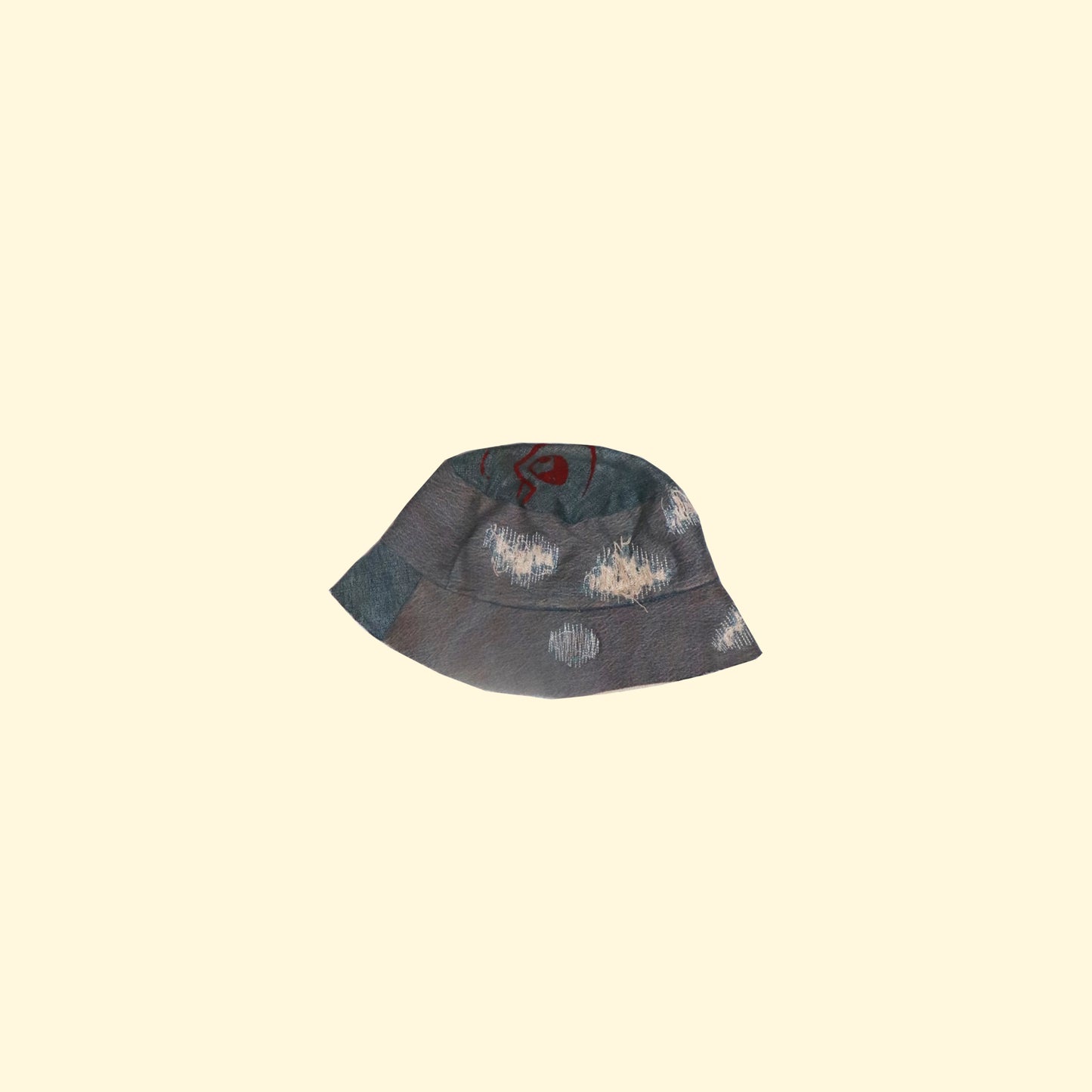 'PAIN' BUCKET HAT